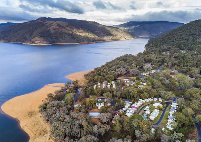 Burrinjuck Dam in Yass, Country NSW