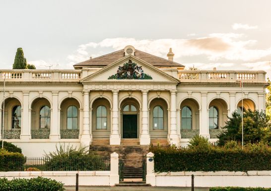 Yass Courthouse in Yass, Country NSW